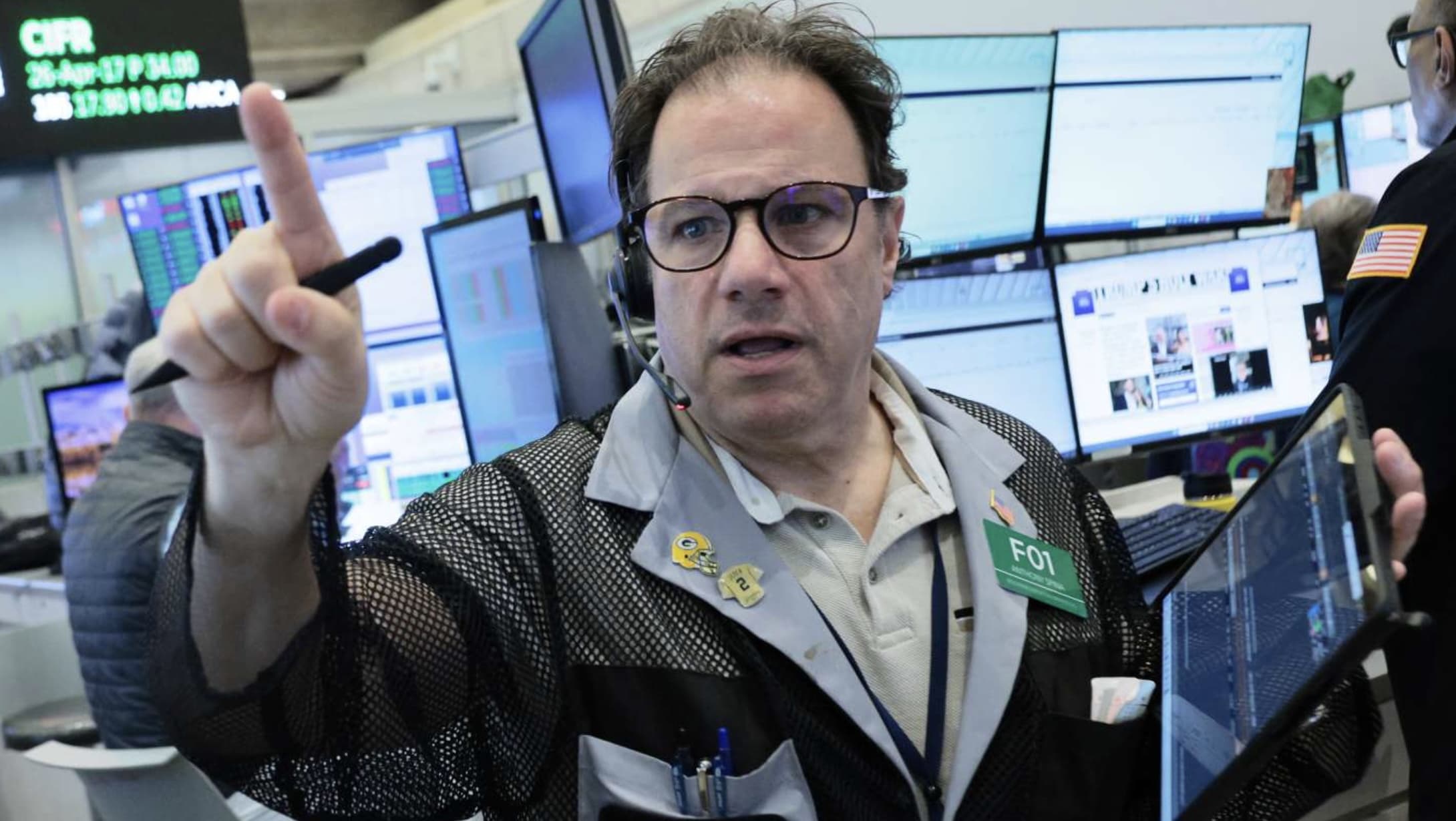 Bitcoin supera 75.000 dollari mentre Wall Street vola sui segnali di tregua con l’Iran